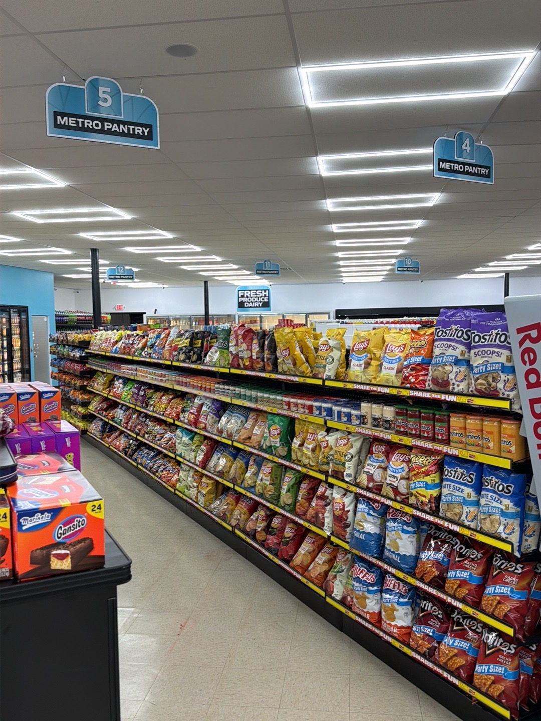 Metro Pantry snack aisle